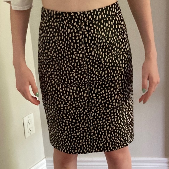 Tory Burch Skirt - size 2 - Picture 1 of 3